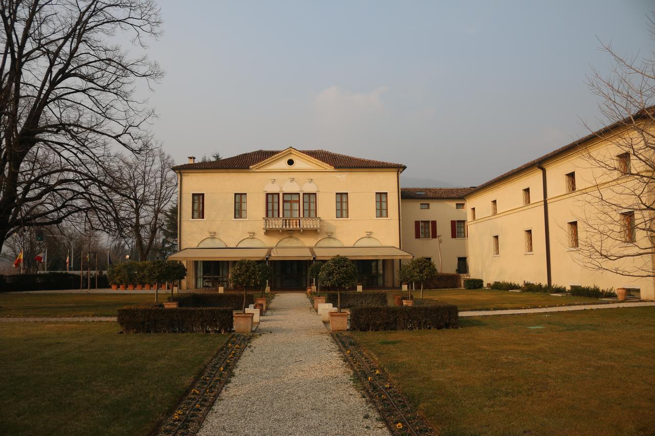 Hotel Villa Ca' Sette Bassano del Grappa Exterior photo